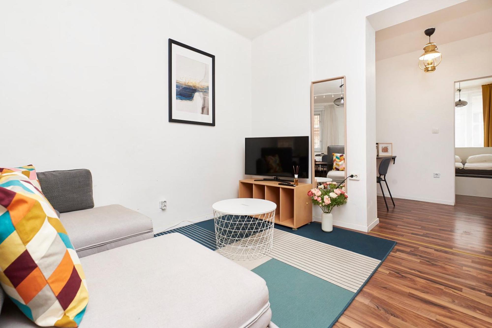 U Home Central Budapest Extérieur photo