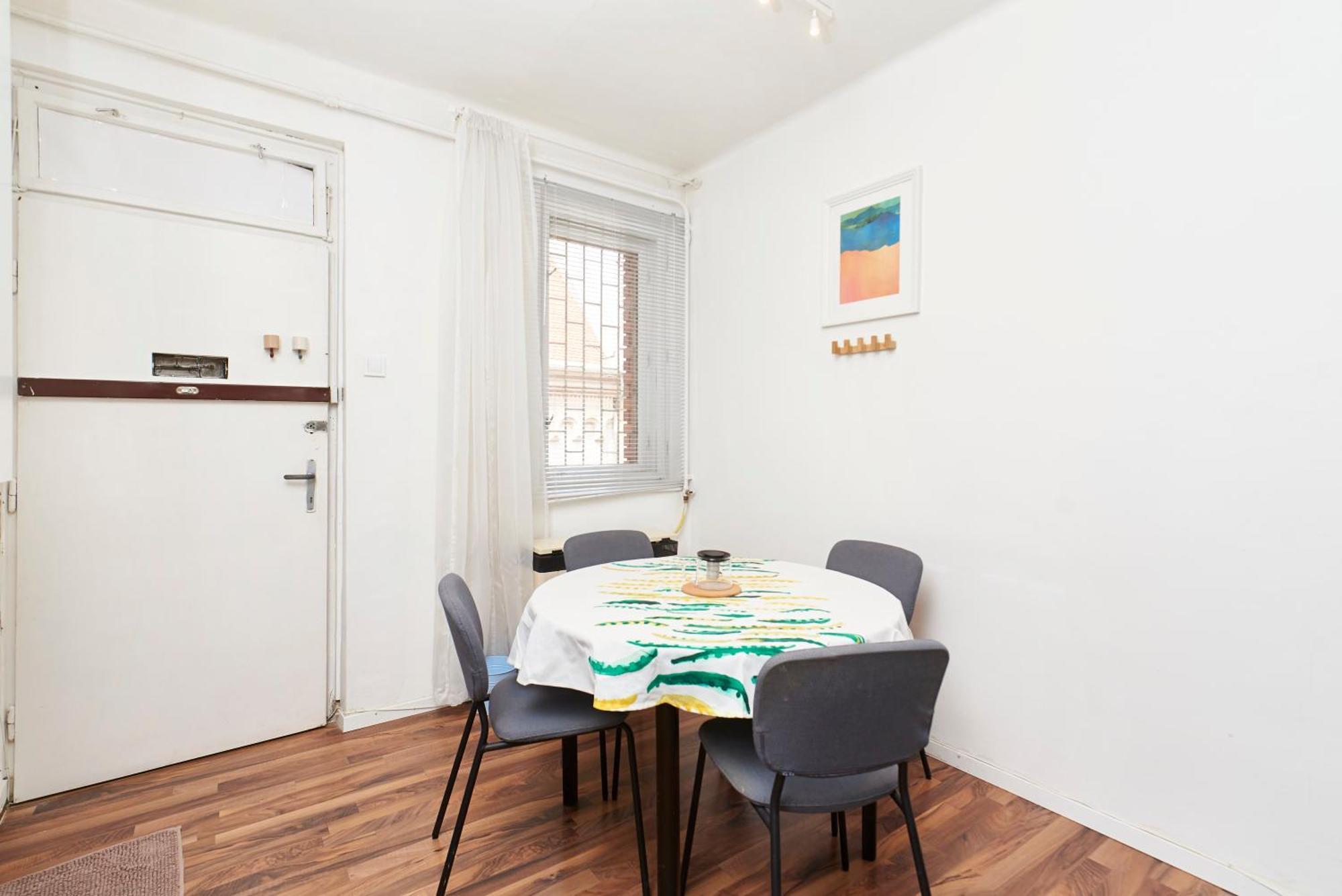 U Home Central Budapest Extérieur photo