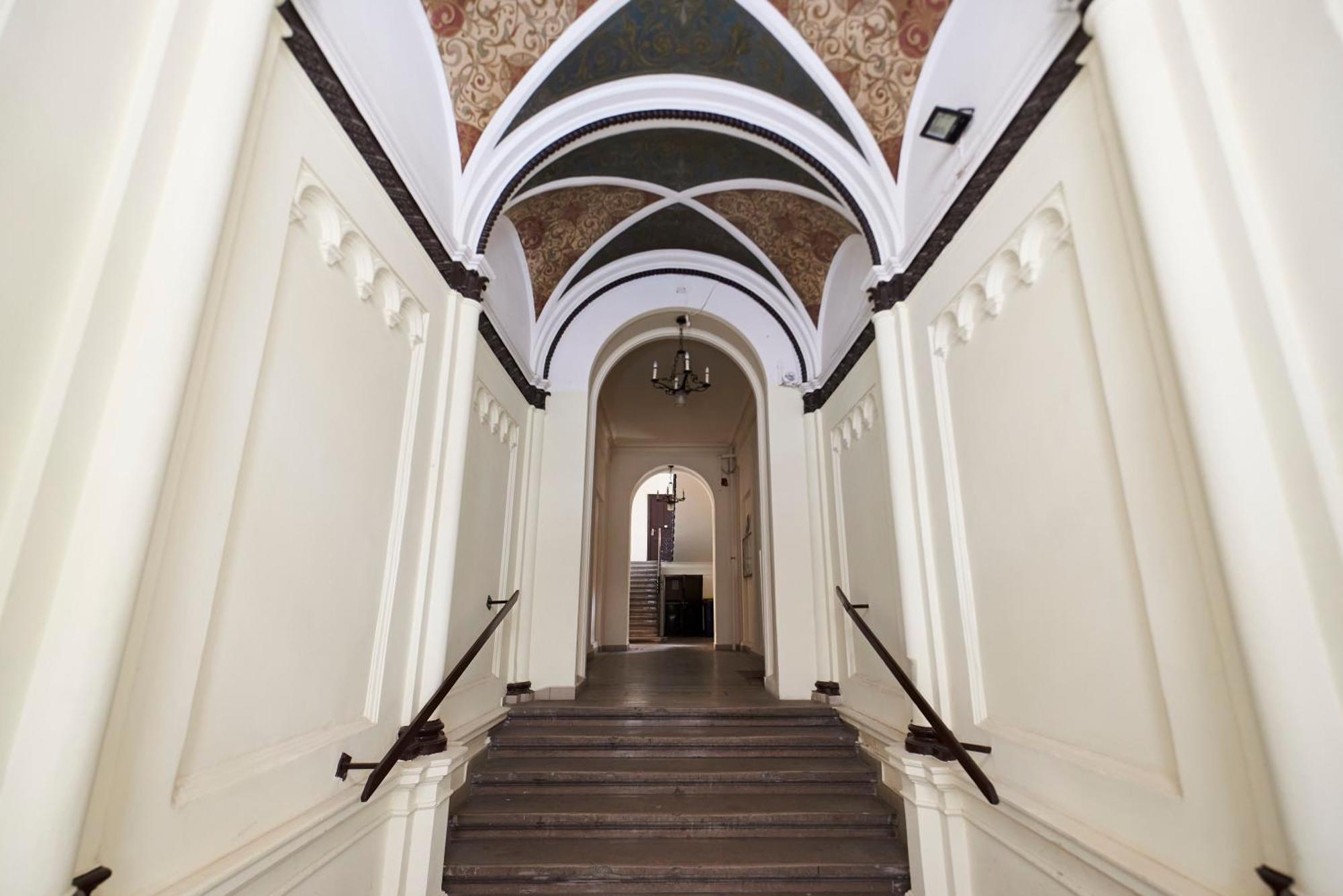 U Home Central Budapest Extérieur photo